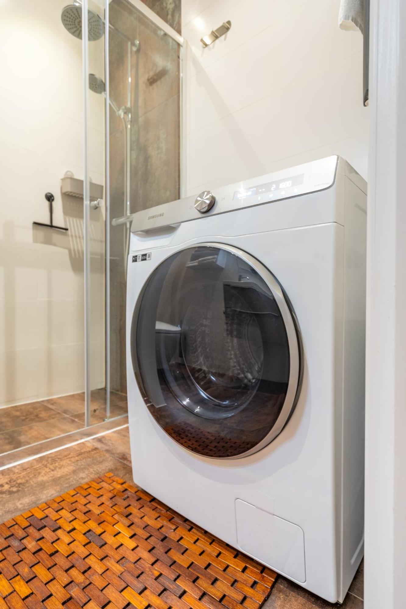 Stylish Studio In The Heart Of Breda City Center Exteriör bild
