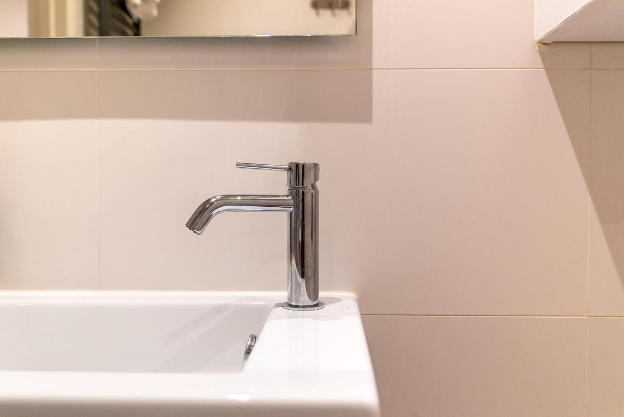 Stylish Studio In The Heart Of Breda City Center Exteriör bild