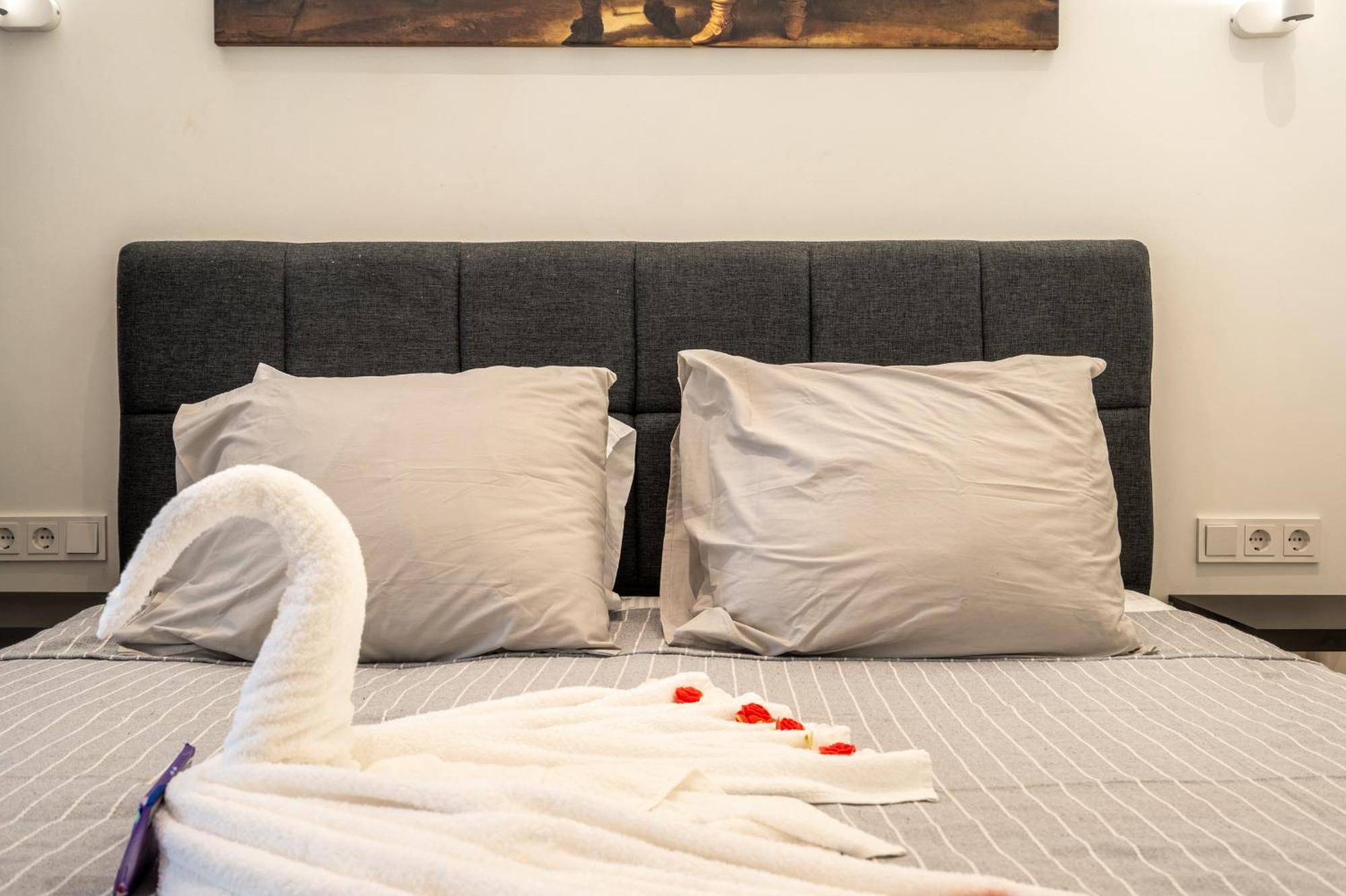 Stylish Studio In The Heart Of Breda City Center Exteriör bild